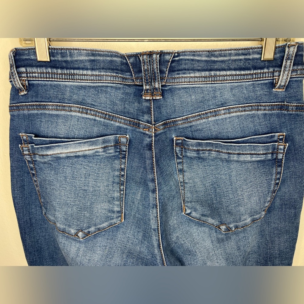 Democracy Distressed Jeans - Picture 5 of 7